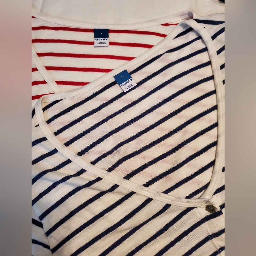 Pair of Old Navy button front shirts size Large, red stripe, blue stripe